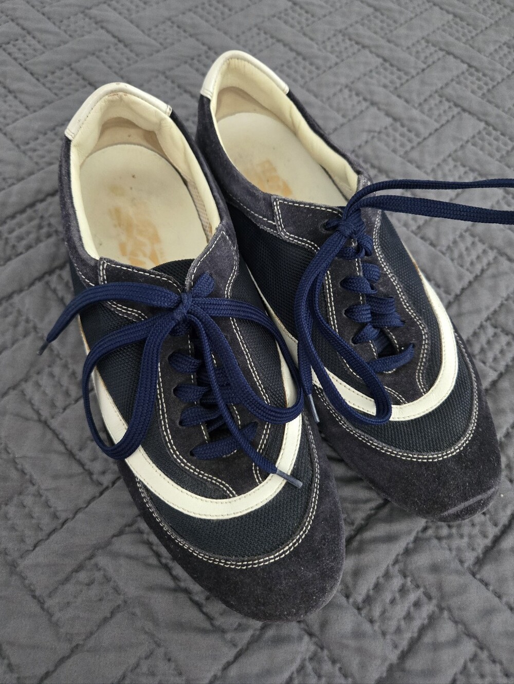 Salvatore Ferragamo Womens Mansfield Low Top Sneakers US 6.5B/EUR 37 Blue White